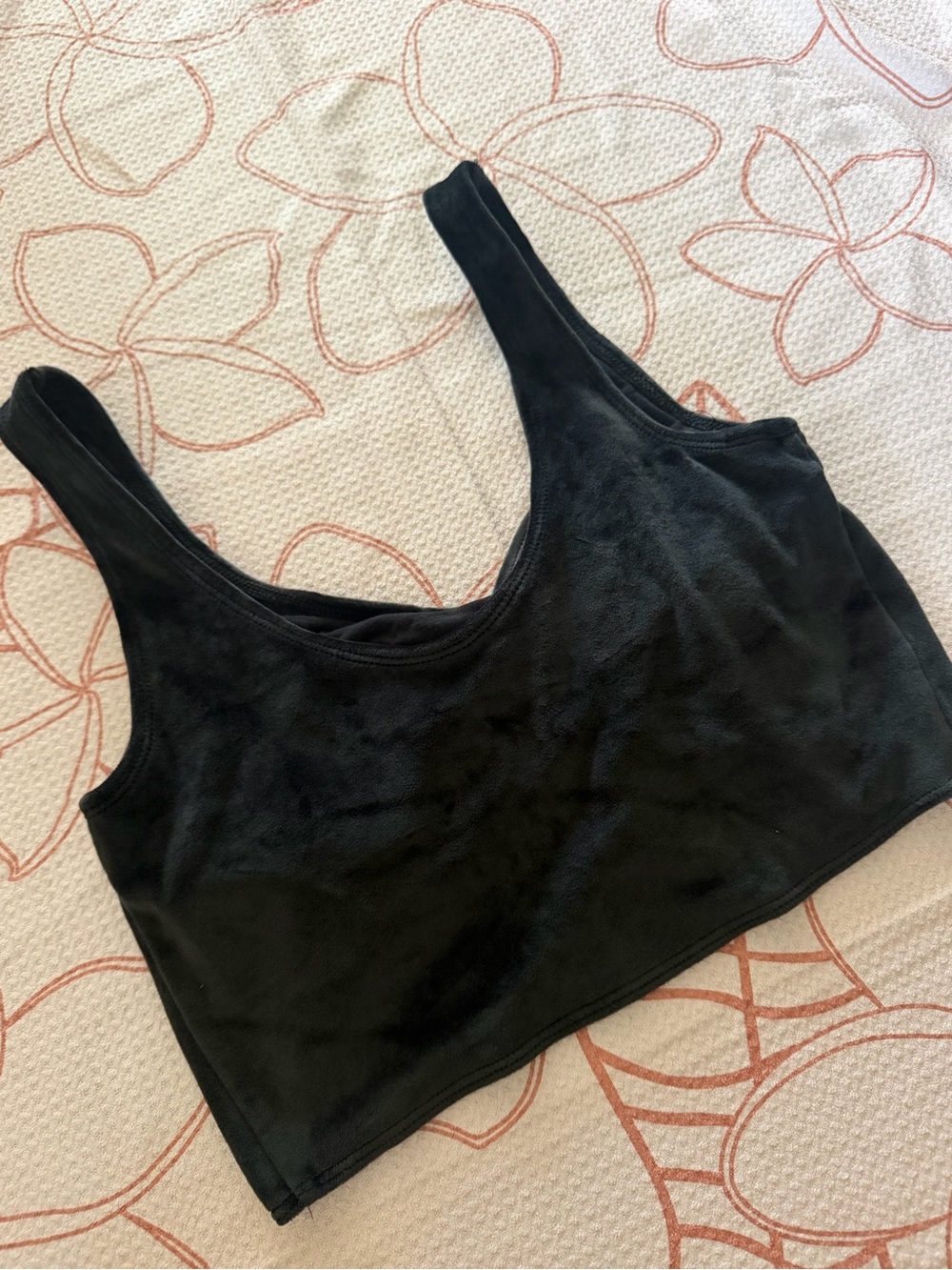 Gilly Hicks Ruched Tank - Picture 3 of 3